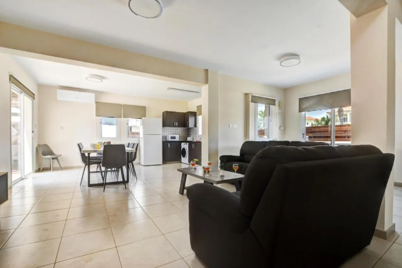 Villa Nissi Gold Ayia Napa